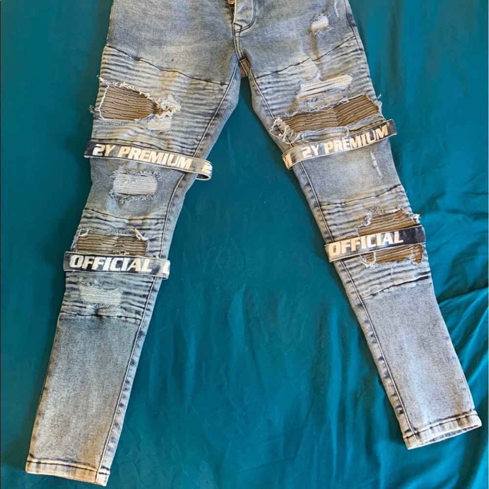 New Denim jean destroyer size 30